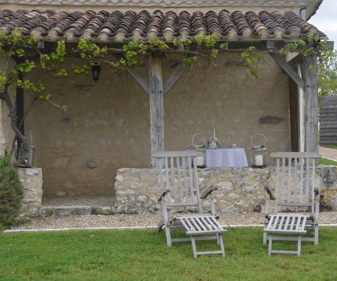 Le Murmure Des Fees Issigeac Exteriér fotografie